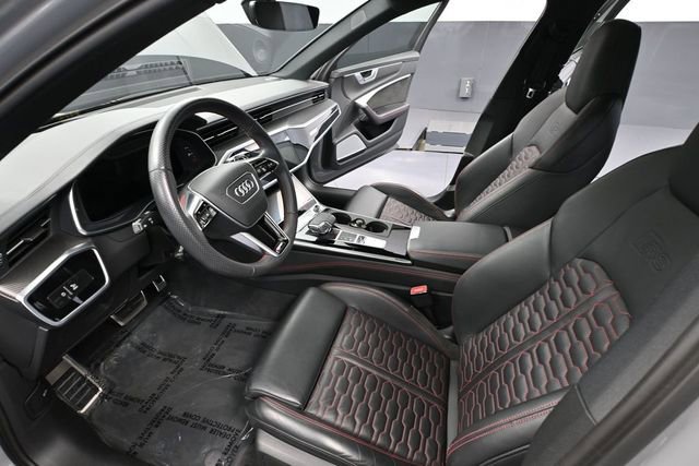 Used 2021 Audi RS 6 AWD/4WD image 24