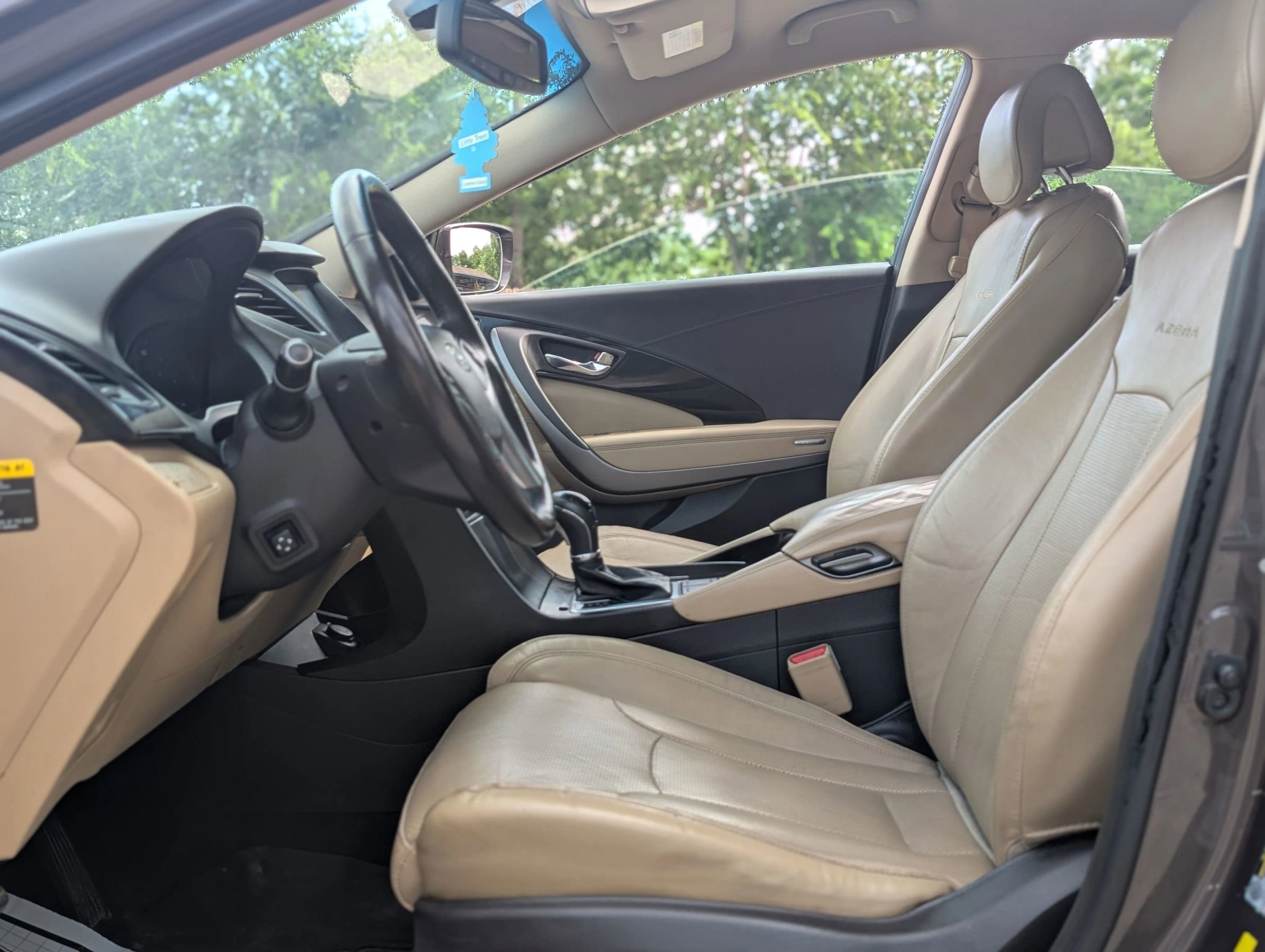 Used 2016 Hyundai Azera FWD image 10
