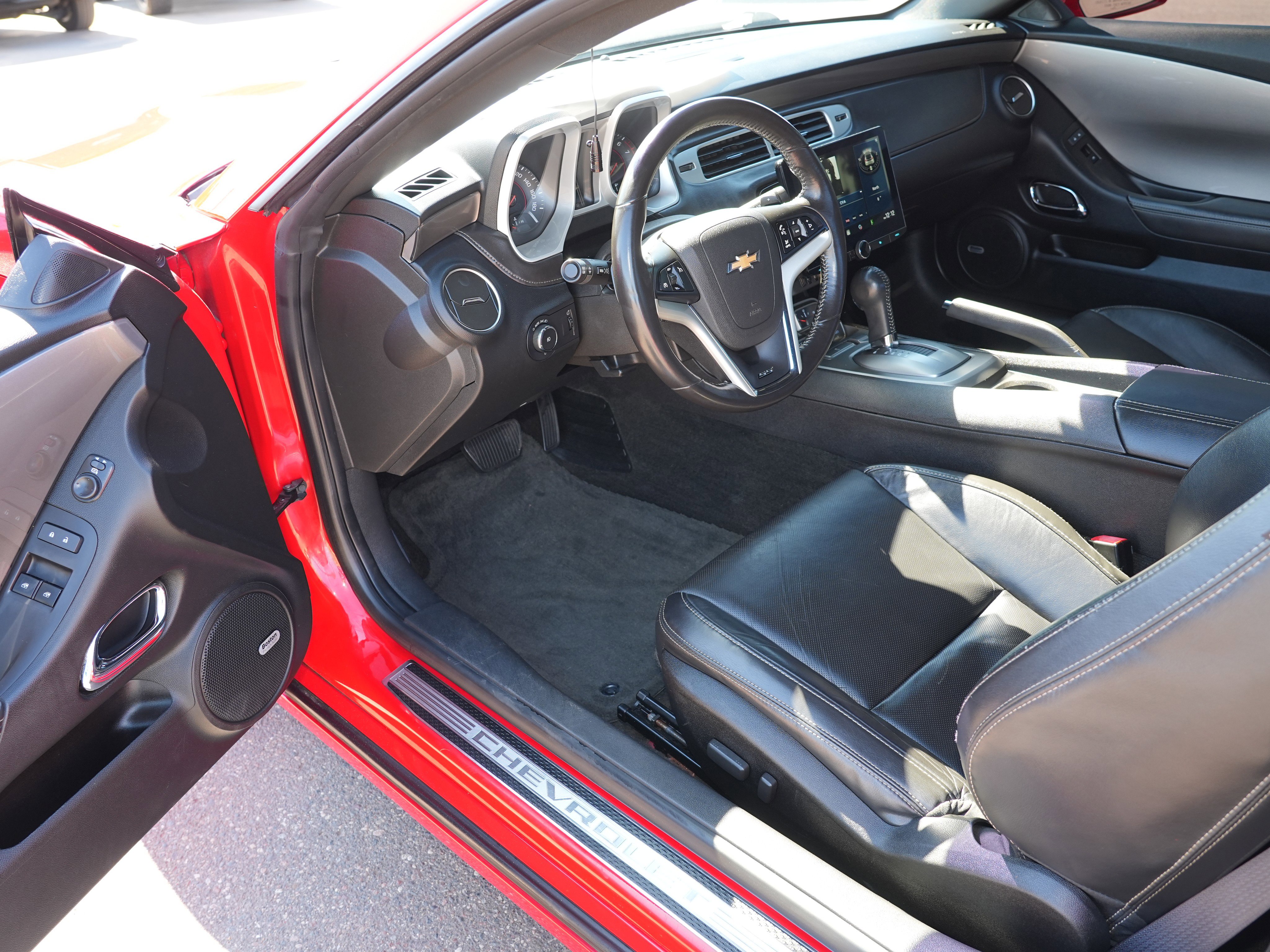 Used 2014 Chevrolet Camaro SS w/ RS Package image 13