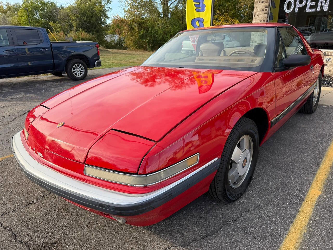 Used 1988 Buick Reatta Coupe image 7
