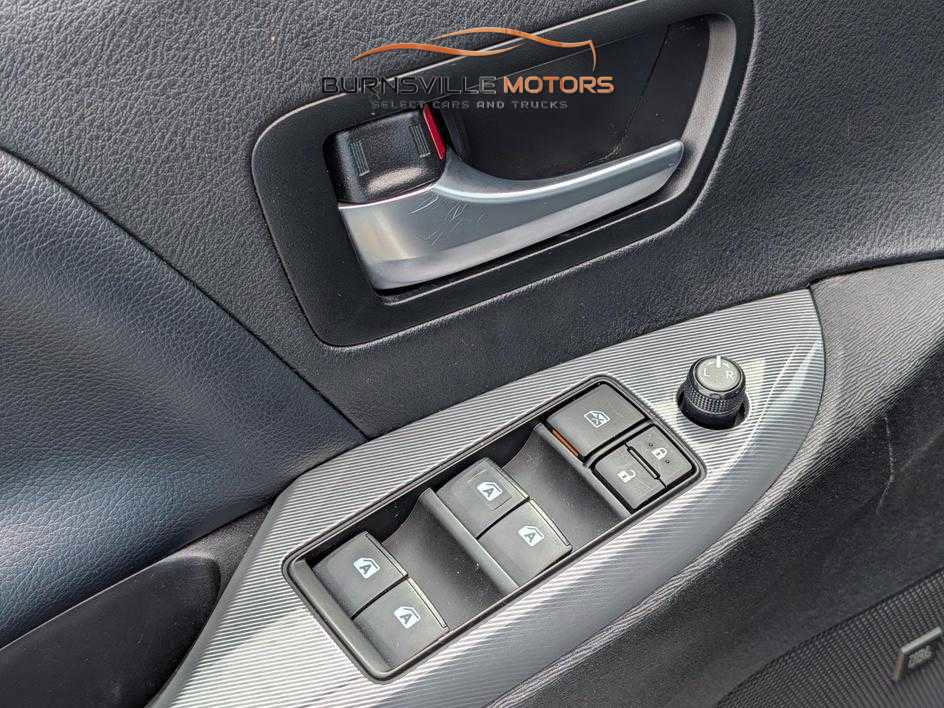Used 2019 Toyota Sienna SE Premium AWD/4WD image 19