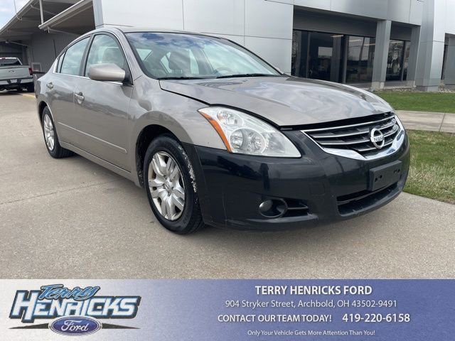 Used 2012 Nissan Altima 2.5 S image 1