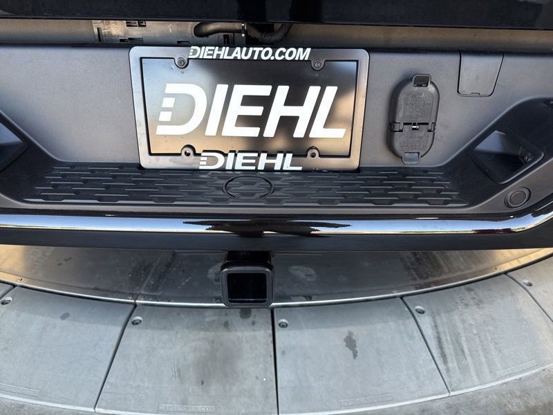 New 2026 RAM 1500 Express AWD/4WD image 10