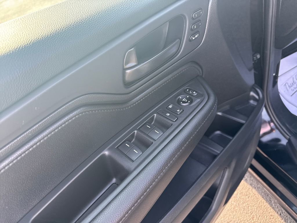 Used 2025 Honda Odyssey Sport-L image 14