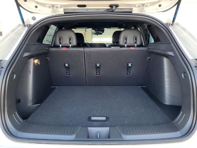 New 2026 Chevrolet Trax RS w/ Sunroof Package image 26