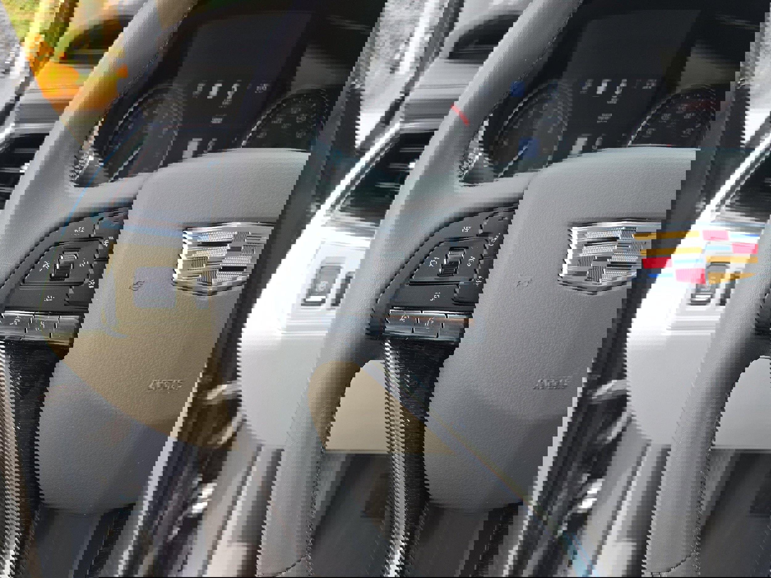 Used 2020 Cadillac XT6 Premium Luxury image 34