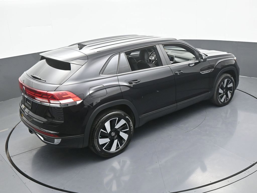 Used 2024 Volkswagen Atlas Cross Sport SE image 50