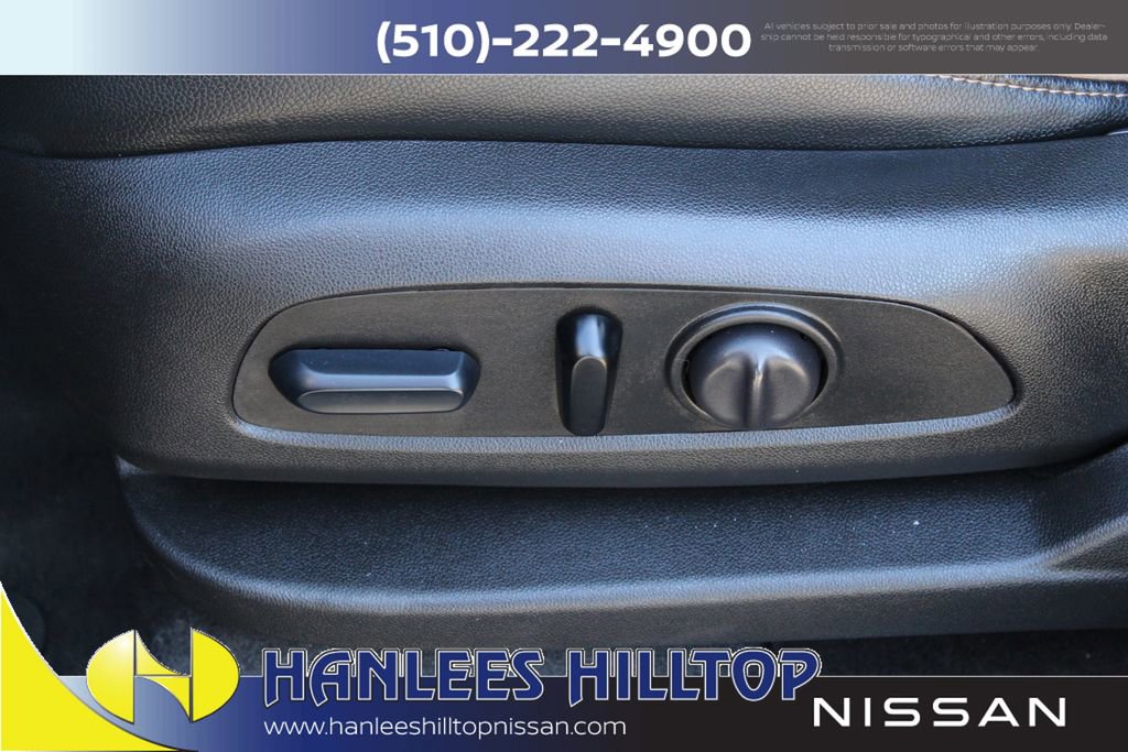 Used 2023 GMC Terrain AT4 image 14