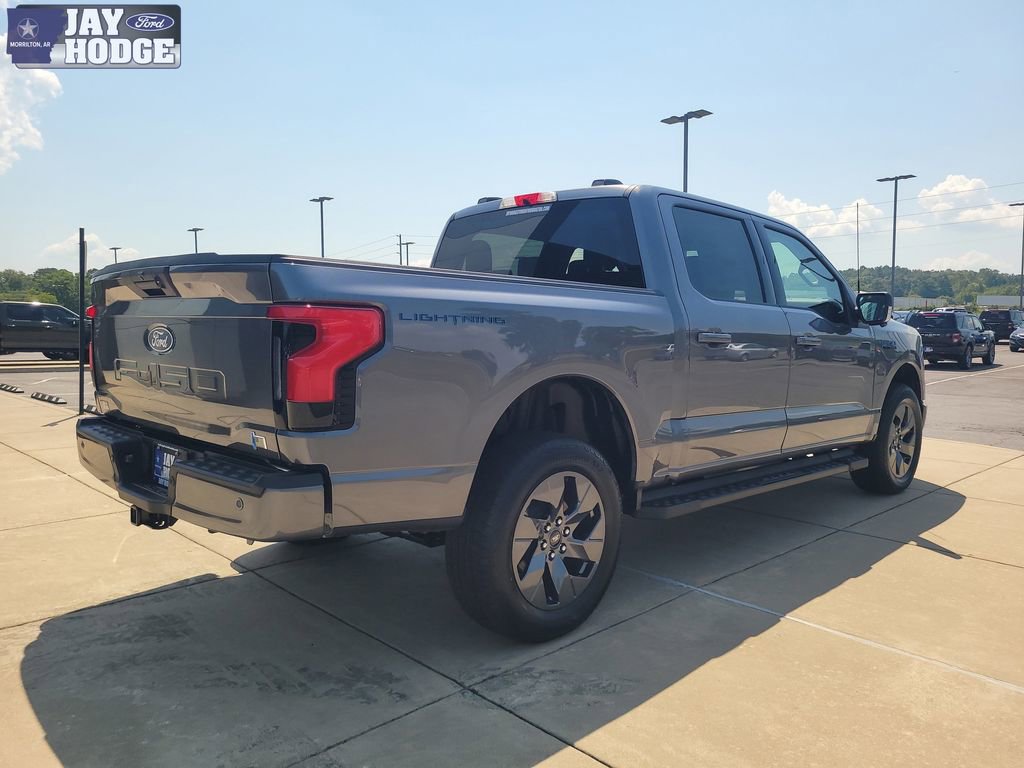 New 2025 Ford F150 Lightning Flash image 3
