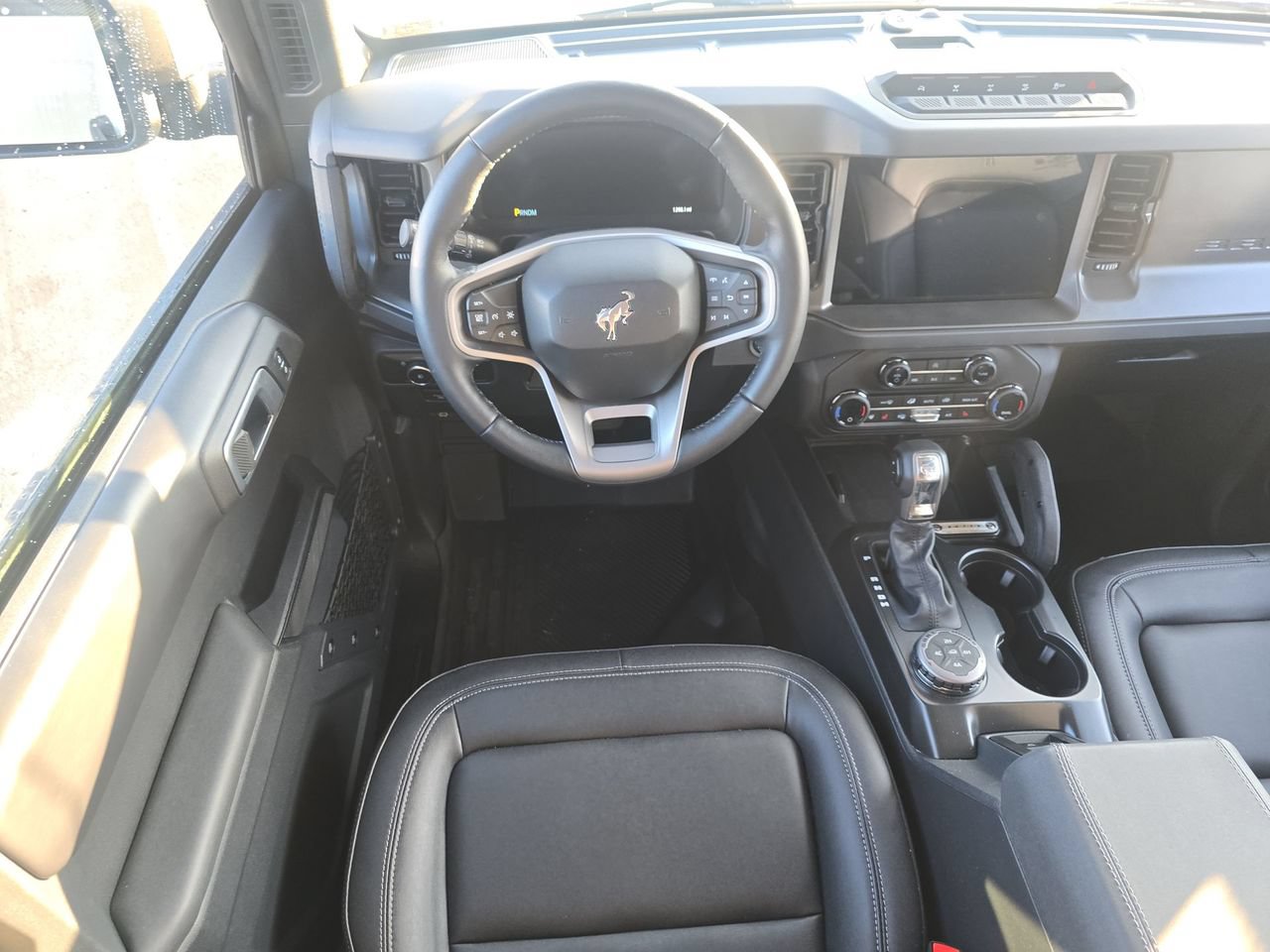 Used 2025 Ford Bronco Badlands AWD/4WD image 21