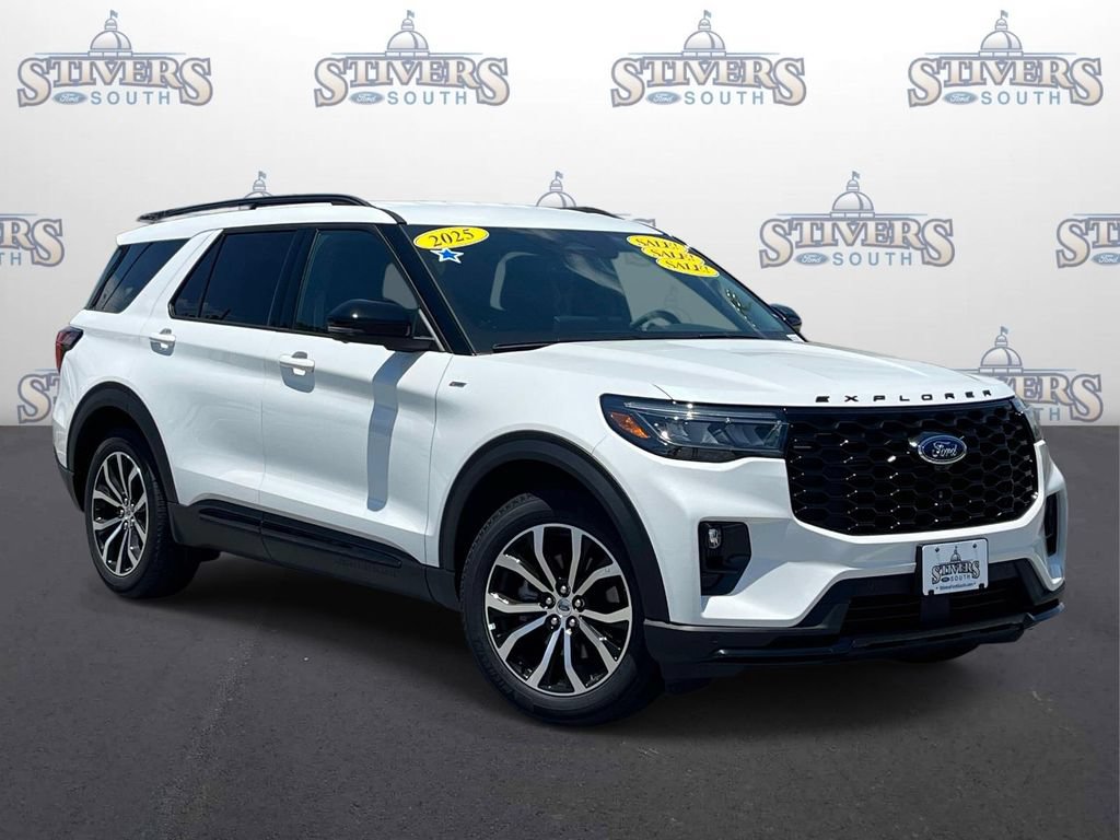 Used 2025 Ford Explorer ST-Line w/ Premium Package RWD image 1