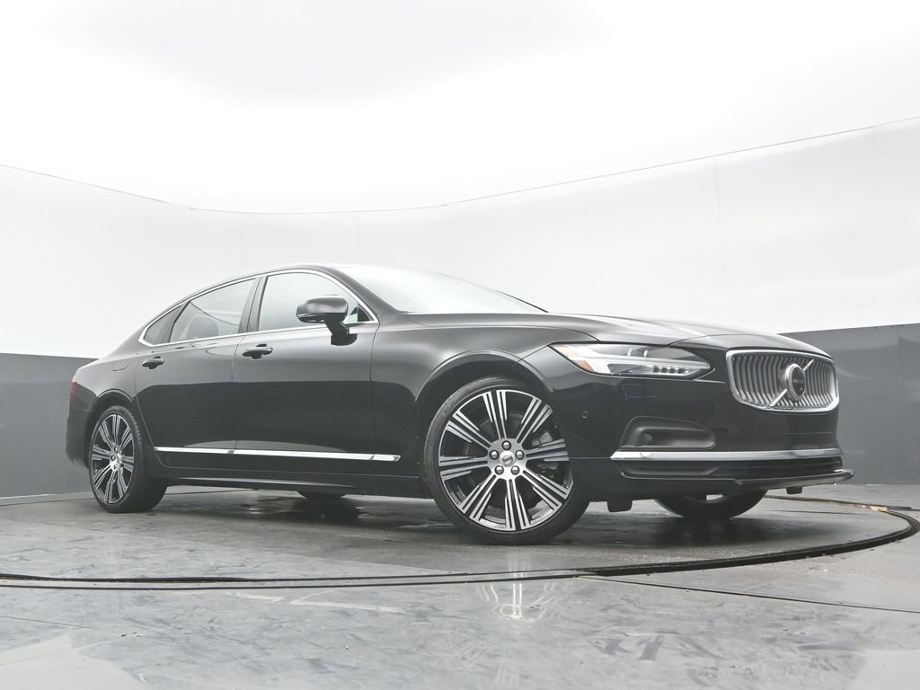 Used 2023 Volvo S90 B6 Ultimate w/ Protection Package Premier image 28