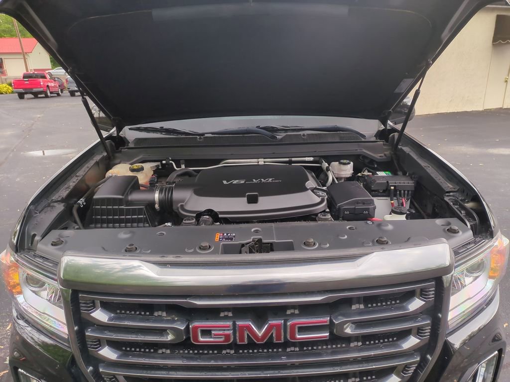 Used 2021 GMC Canyon AT4 w/ Driver Alert Package AWD/4WD image 17
