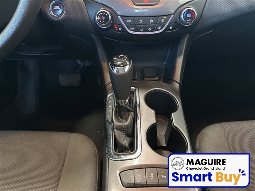 Used 2019 Chevrolet Cruze LT w/ Convenience Package image 12