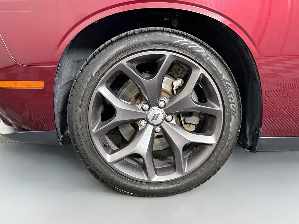Used 2019 Dodge Challenger SXT w/ Plus Package RWD image 30