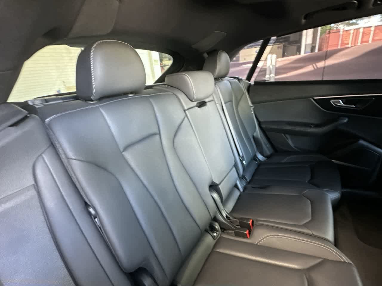 Used 2025 Audi Q8 Premium Plus w/ Premium Plus Package AWD/4WD image 26
