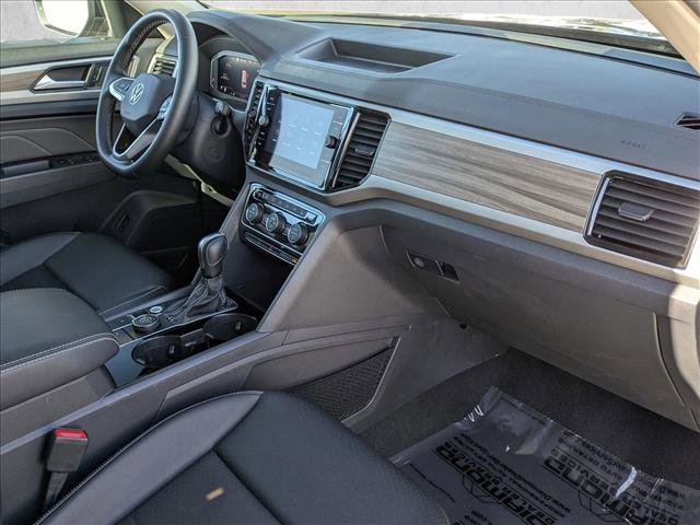 Used 2023 Volkswagen Atlas SEL image 24