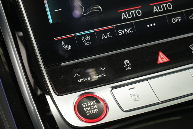 Used 2021 Audi S8 L w/ S8 Executive Package AWD/4WD image 51
