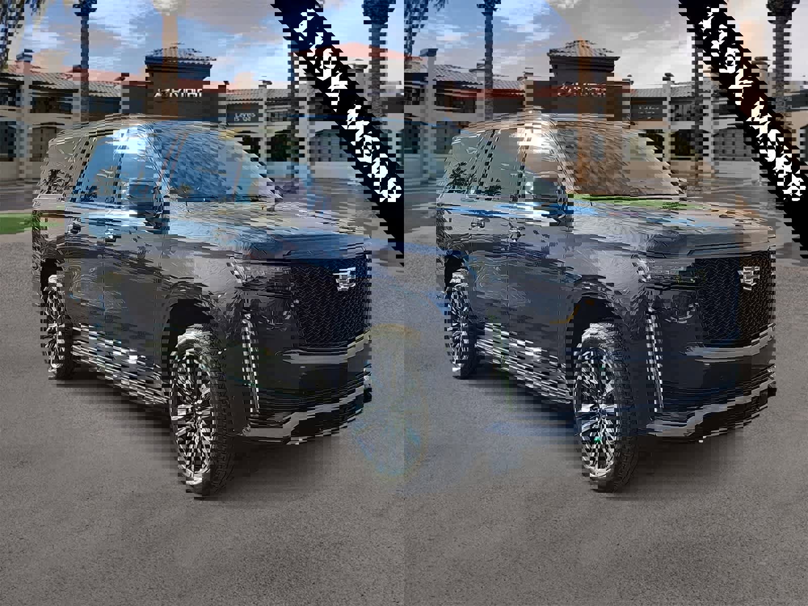 Used 2024 Cadillac Escalade ESV Sport Platinum image 2