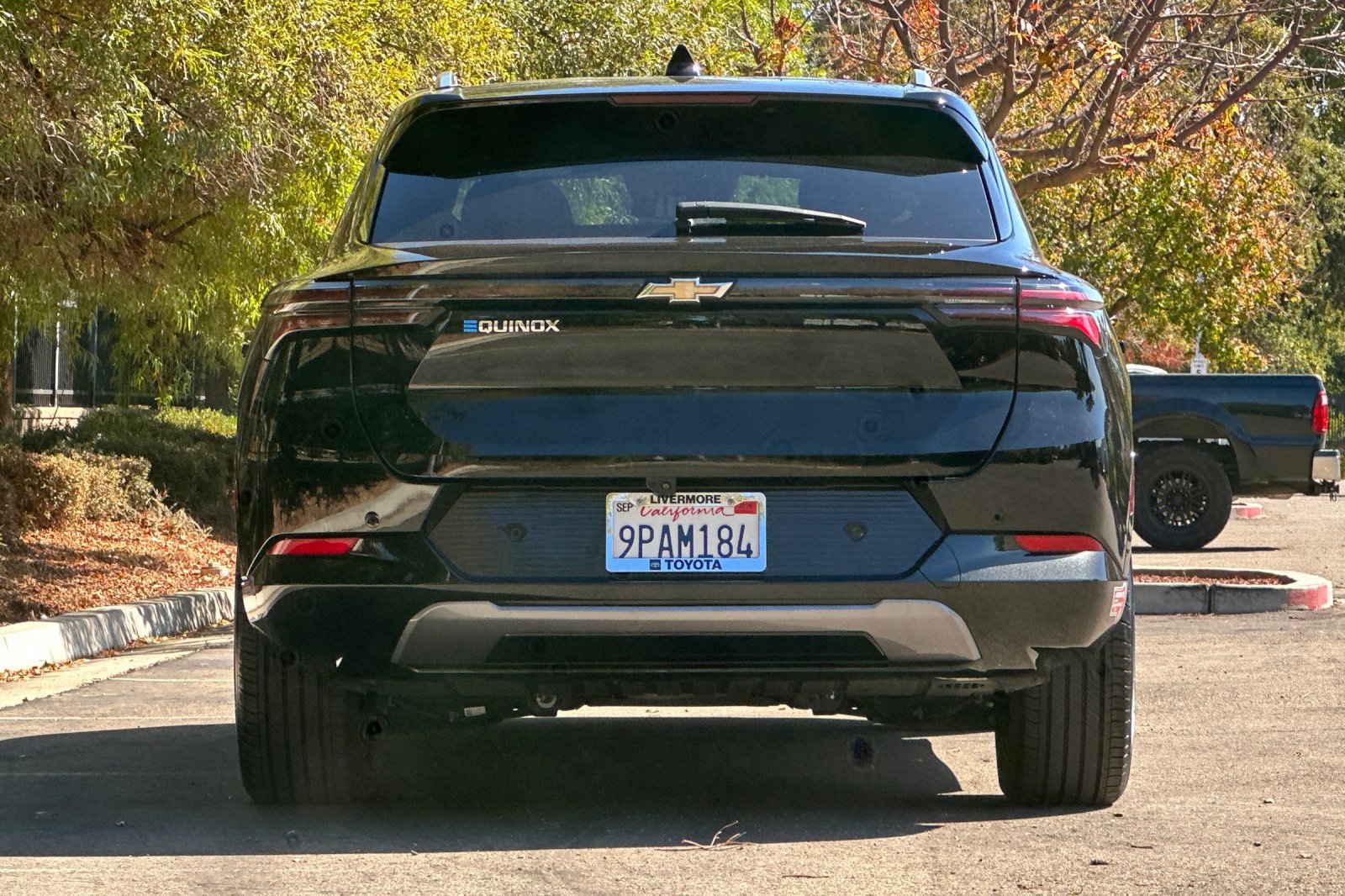 Used 2024 Chevrolet Equinox EV LT FWD image 5