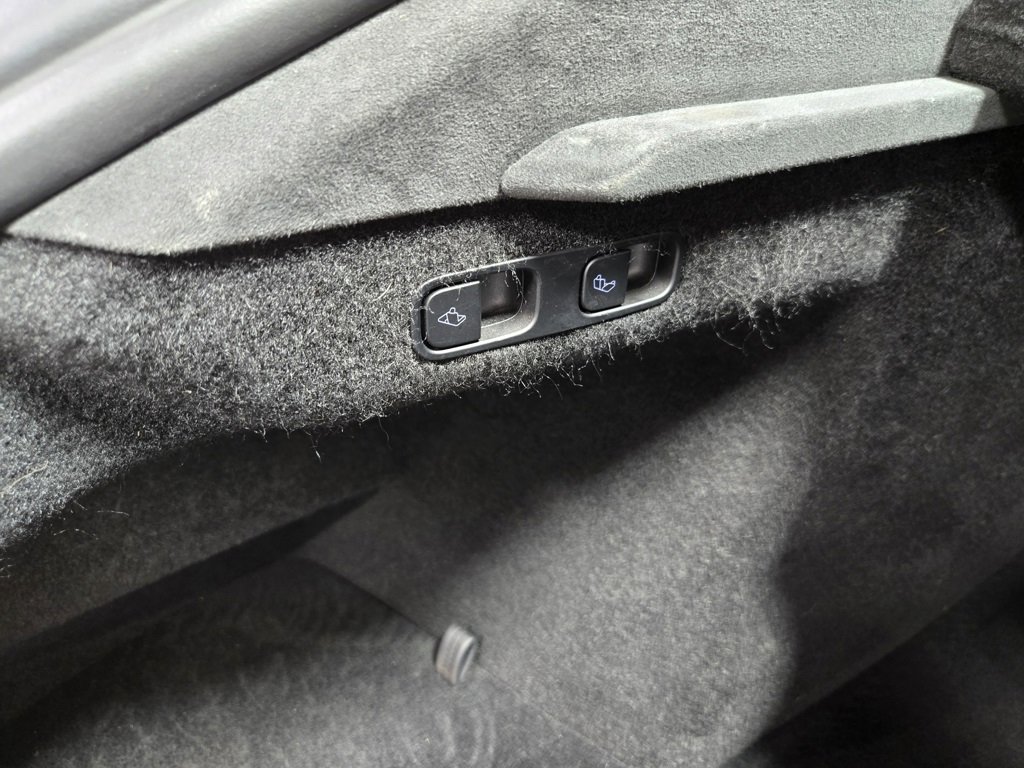 Used 2022 Tesla Model S image 43