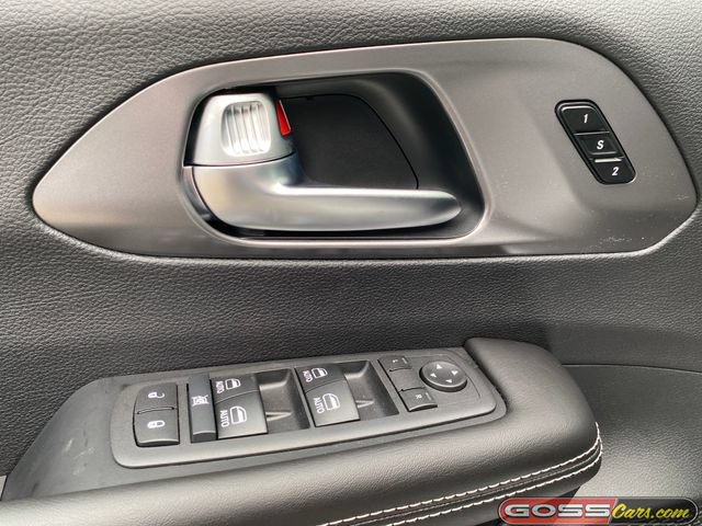 New 2026 Chrysler Pacifica Select w/ S Appearance Package FWD image 24