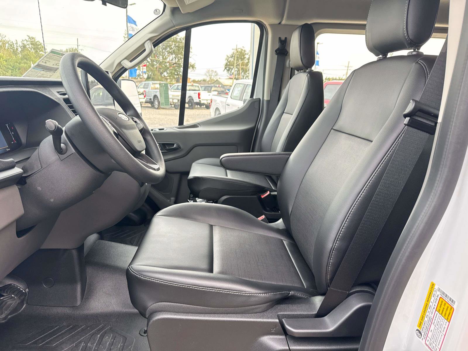 New 2026 Ford Transit 350 XL image 8