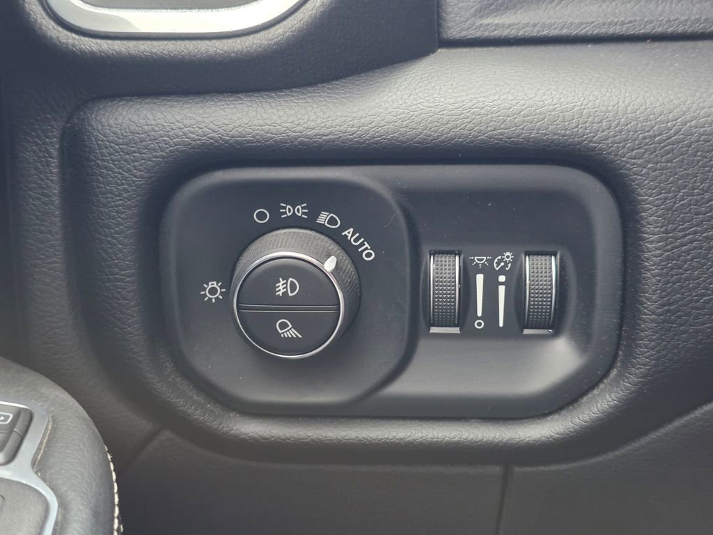 Used 2024 RAM 3500 Laramie w/ Night Edition image 20