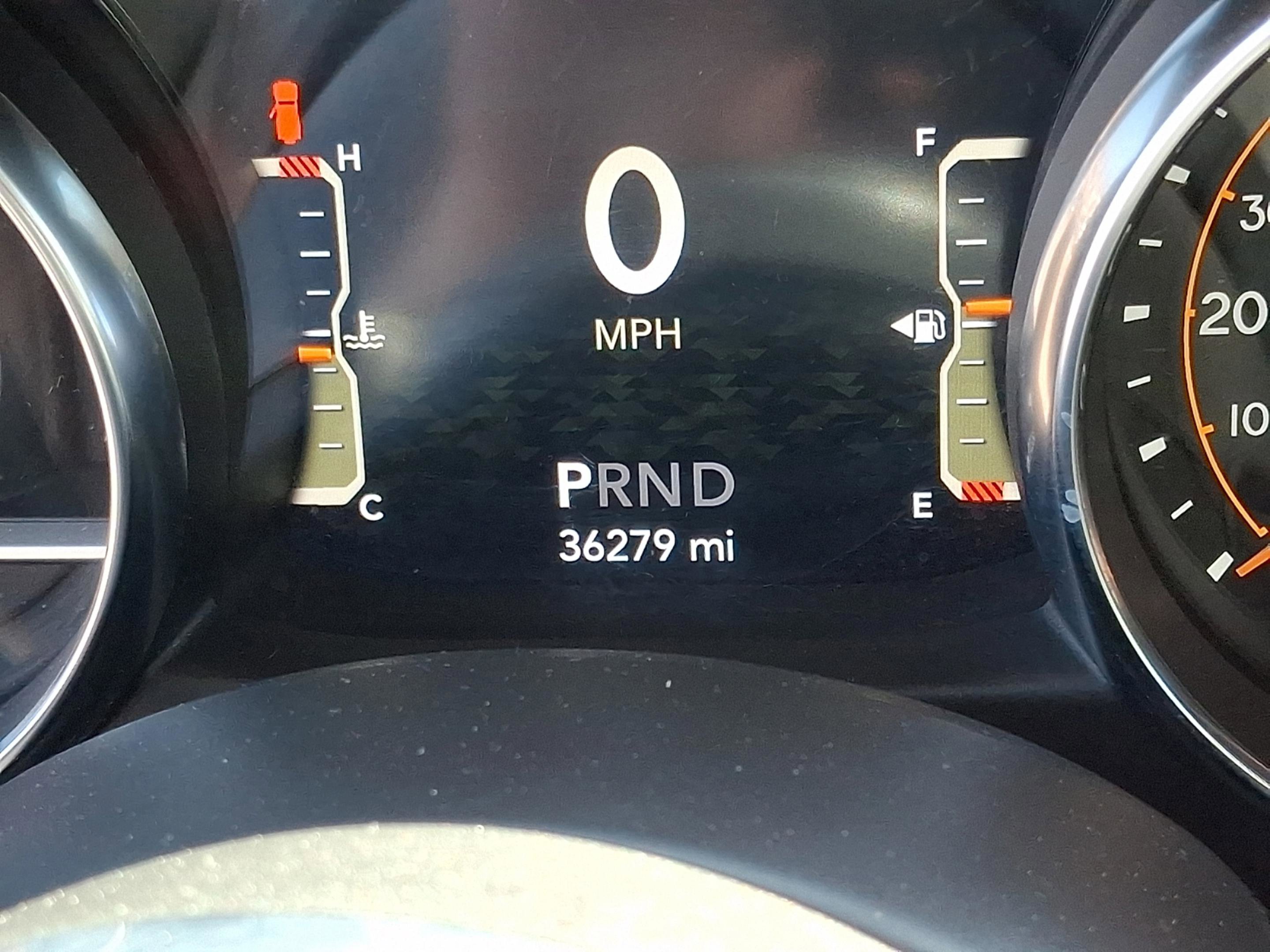 Certified 2022 Jeep Wrangler Unlimited Sahara AWD/4WD image 22