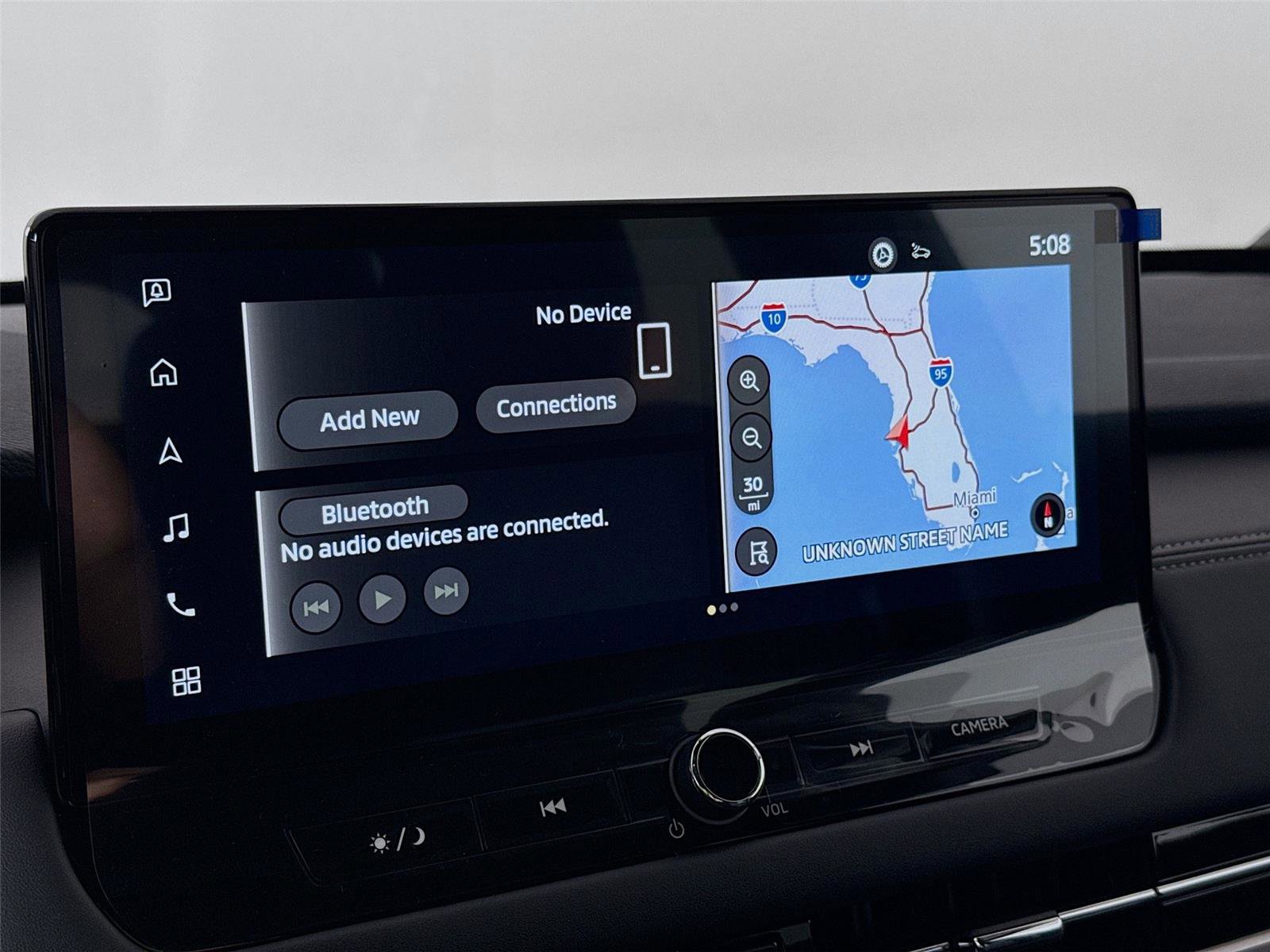 New 2026 Mitsubishi Outlander ES image 8