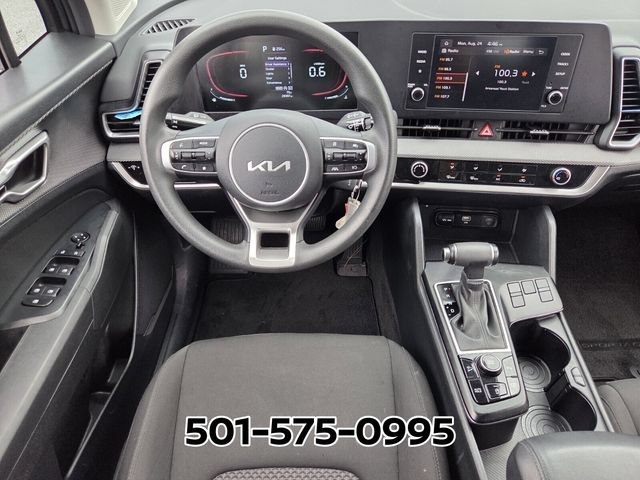 Used 2025 Kia Sportage LX FWD image 13