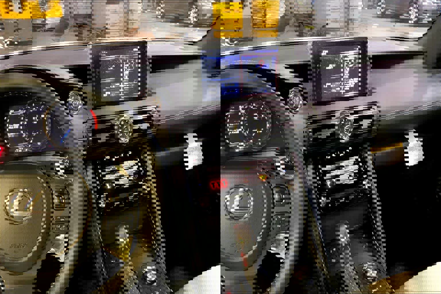 New 2025 Lexus IS 350 F Sport image 6