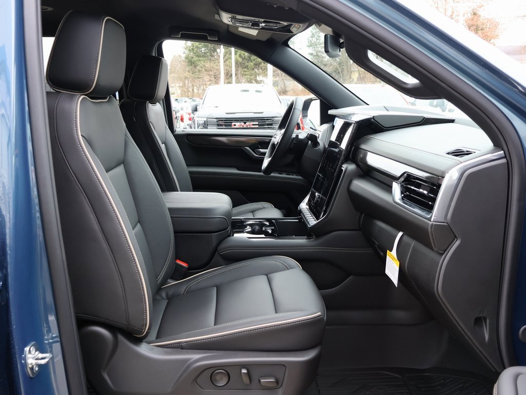 New 2026 GMC Yukon Elevation w/ LPO, Floor Liner Package image 42