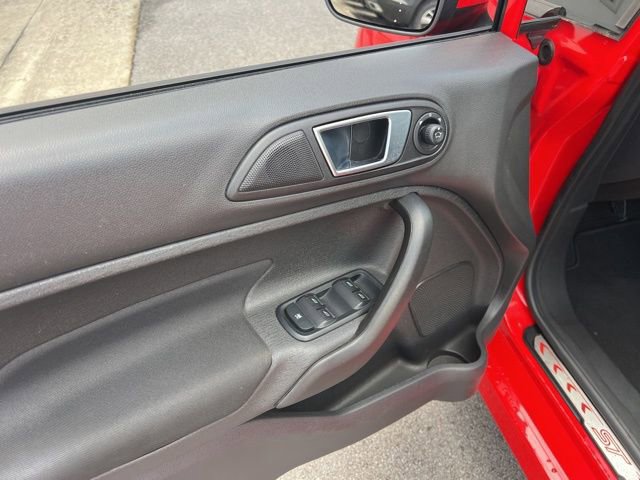 Used 2015 Ford Fiesta ST image 23