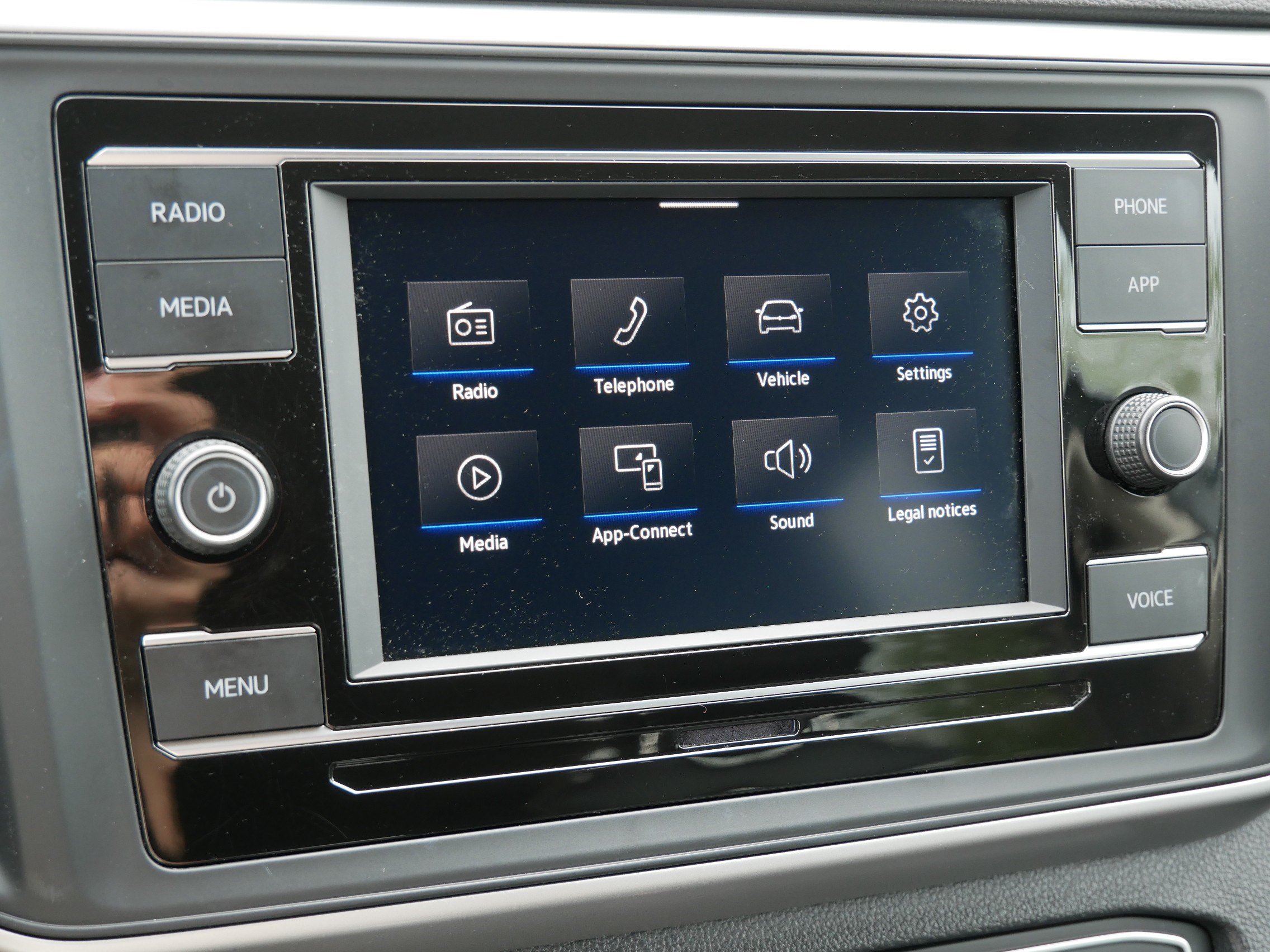 Certified 2023 Volkswagen Atlas SE AWD/4WD image 22