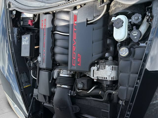 Used 2010 Chevrolet Corvette Grand Sport w/ Preferred Equipment Group RWD image 32
