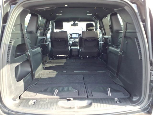 Used 2024 Chrysler Pacifica Touring-L w/ S Appearance Package image 29