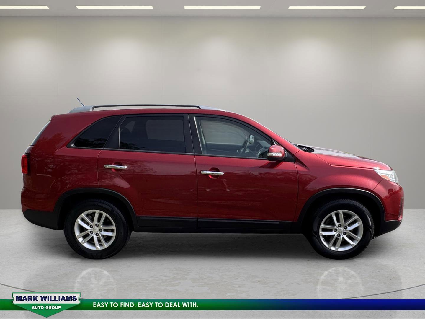 Used 2015 Kia Sorento LX FWD image 2