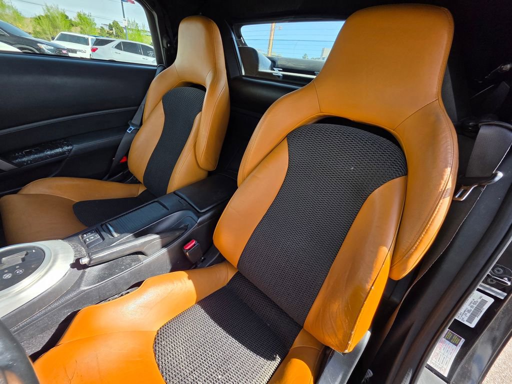 Used 2008 Nissan 350Z Grand Touring RWD image 9