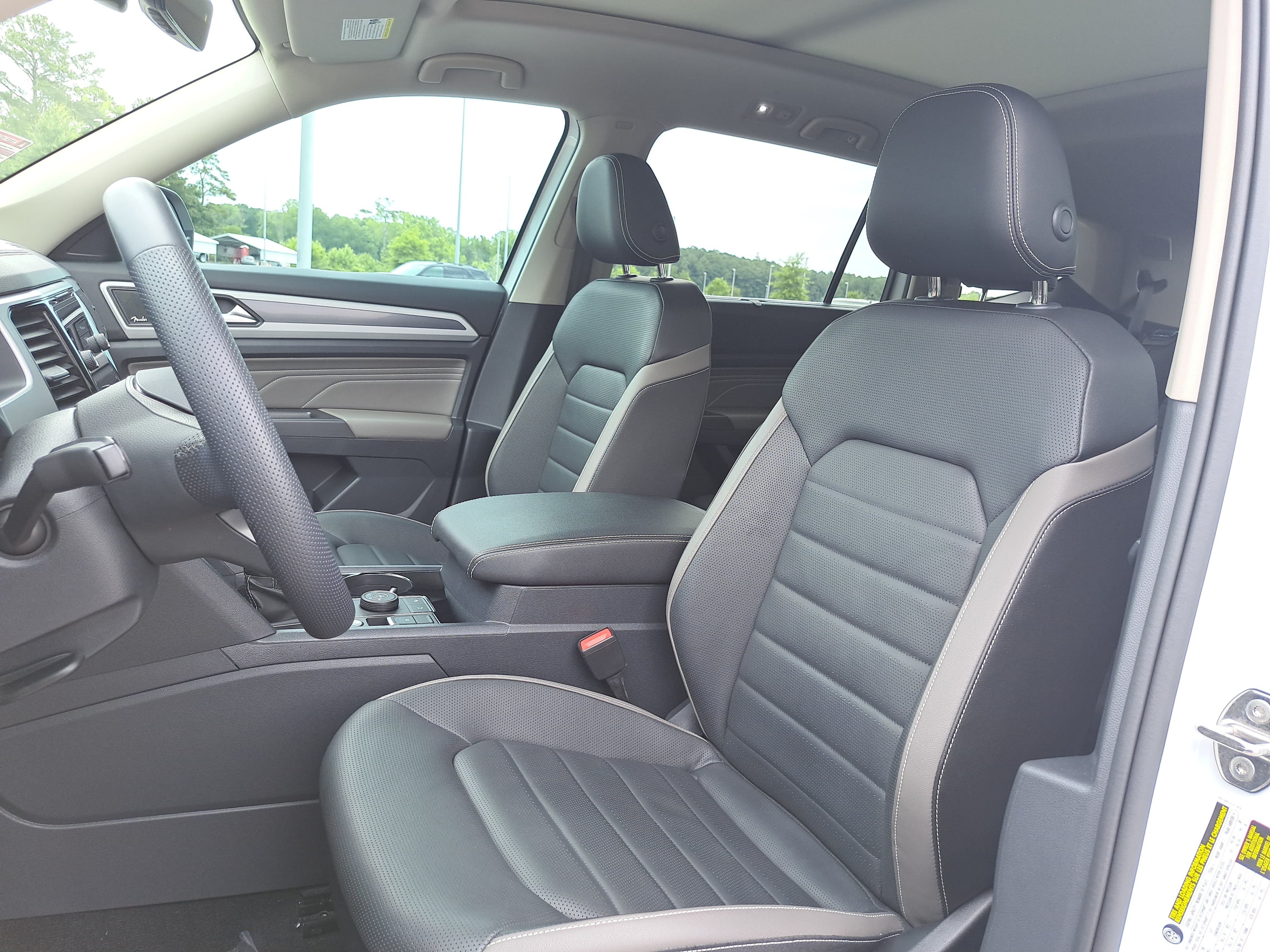 Used 2023 Volkswagen Atlas SEL Premium AWD/4WD image 16