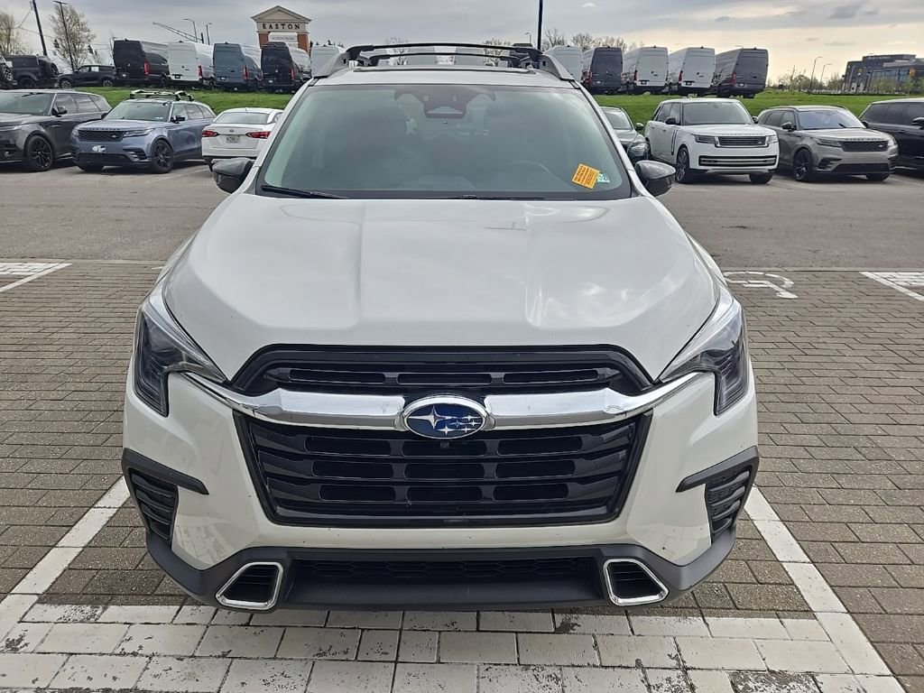 Used 2024 Subaru Ascent Touring image 2