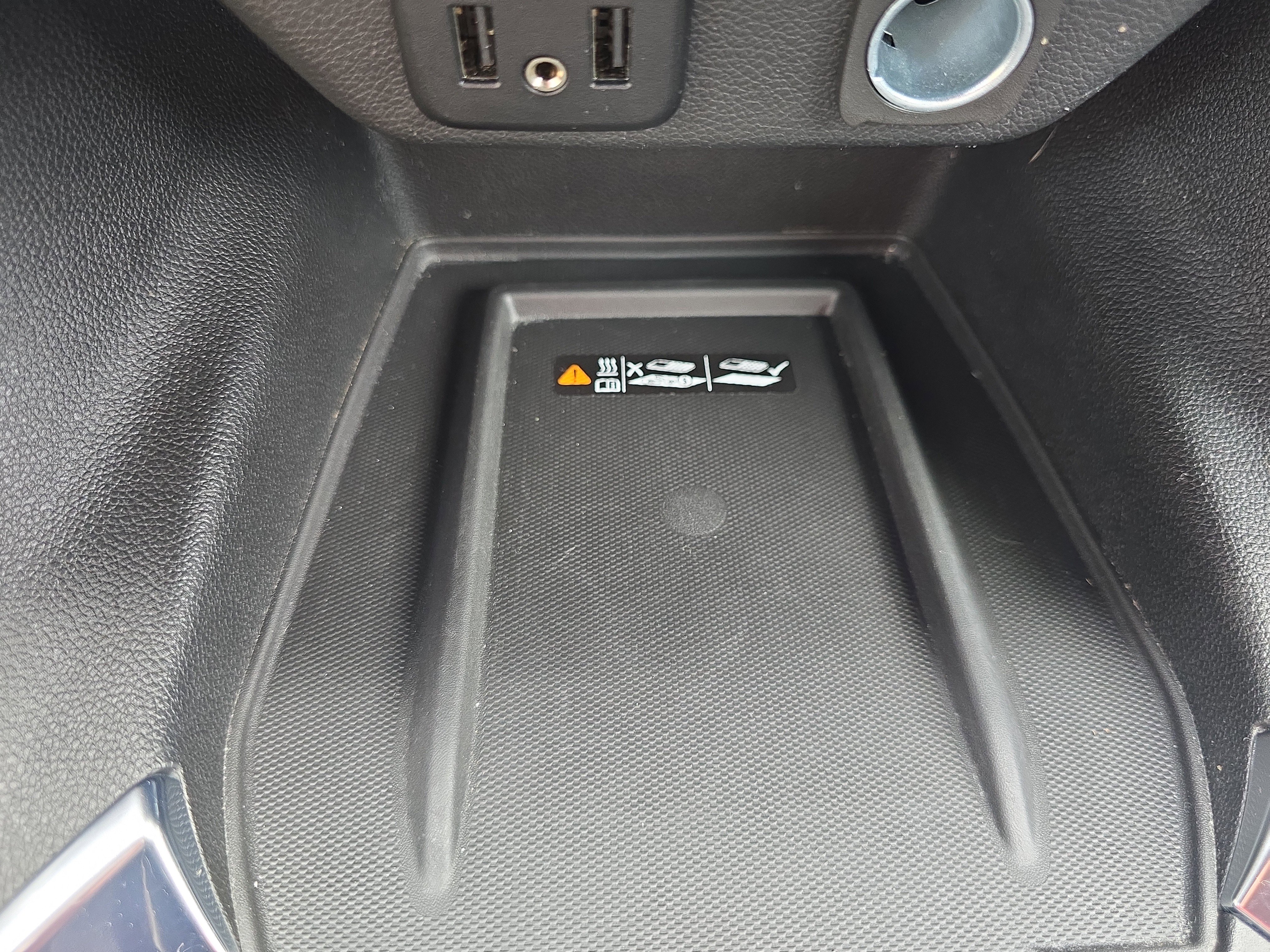 Used 2023 Chevrolet Traverse LT image 30