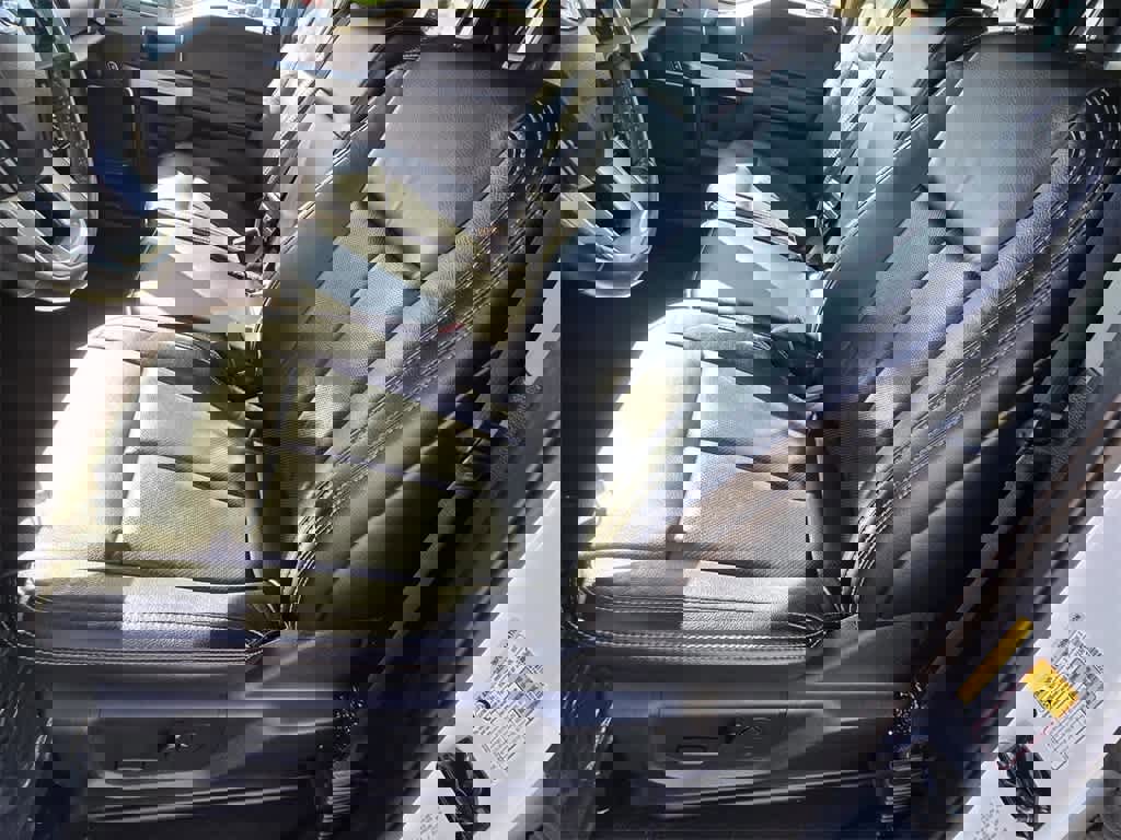 Used 2020 Ford F250 Lariat w/ Lariat Value Package image 12