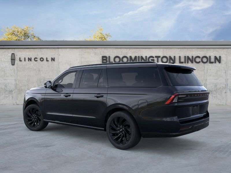 New 2025 Lincoln Navigator L Reserve w/ Jet Appearance Package image 4