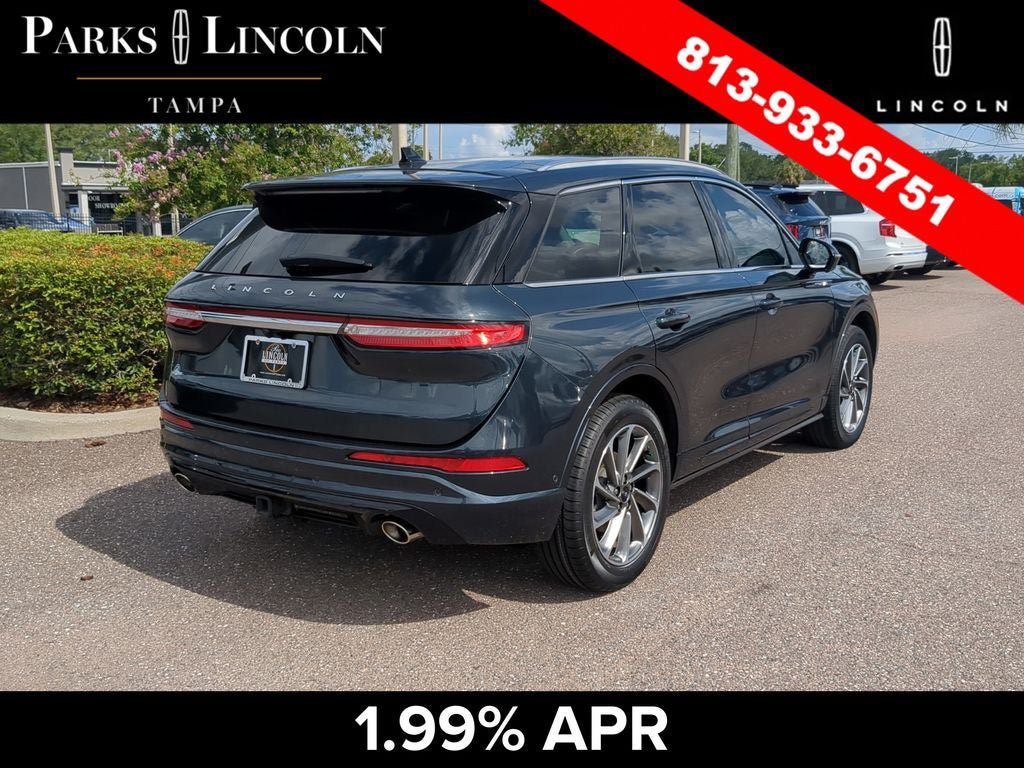 Certified 2022 Lincoln Corsair Grand Touring w/ Towing Package AWD/4WD image 4