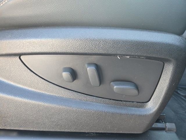 Used 2015 GMC Sierra 1500 SLE w/ All-Terrain Package image 28