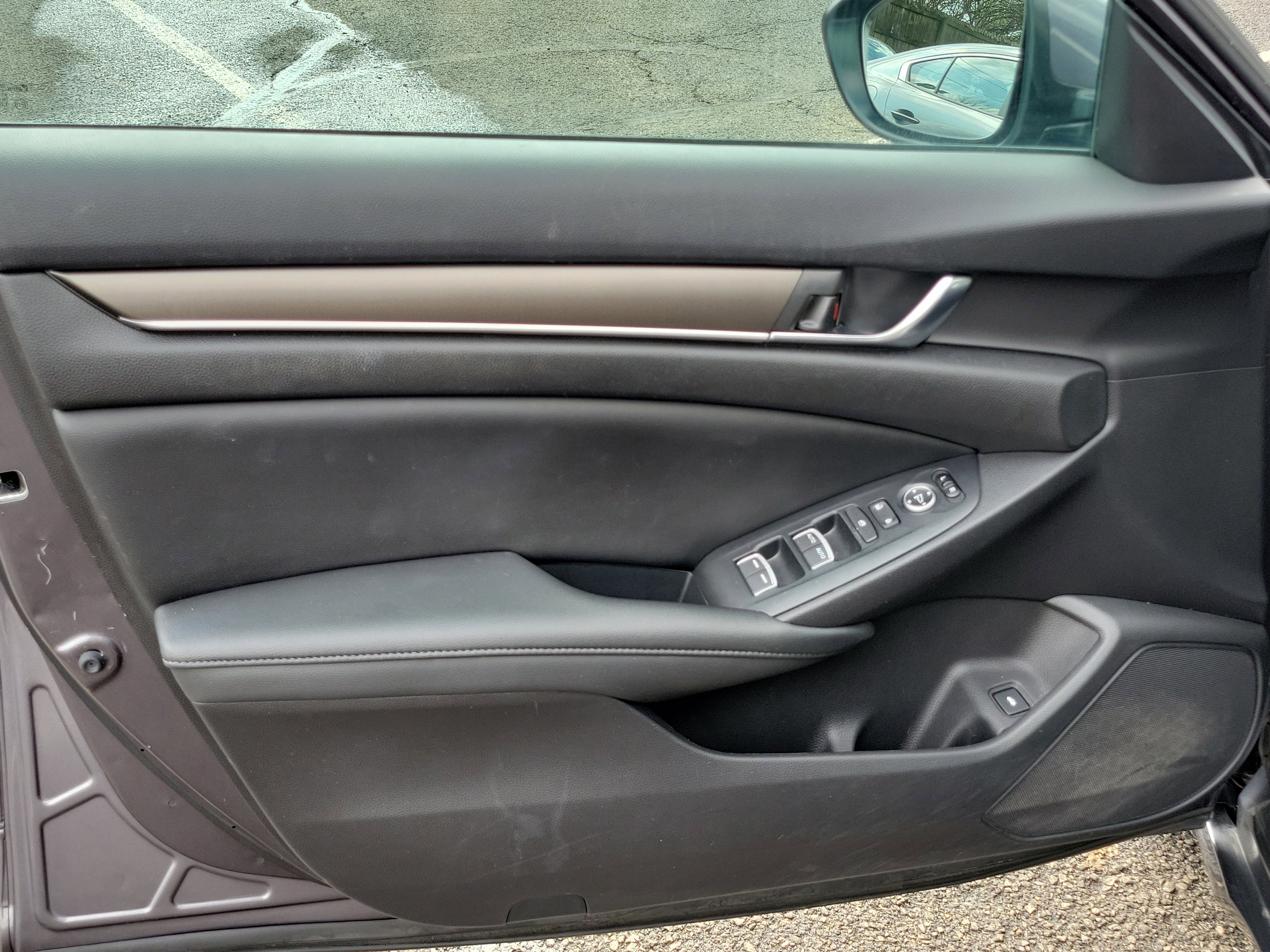Used 2019 Honda Accord LX image 21