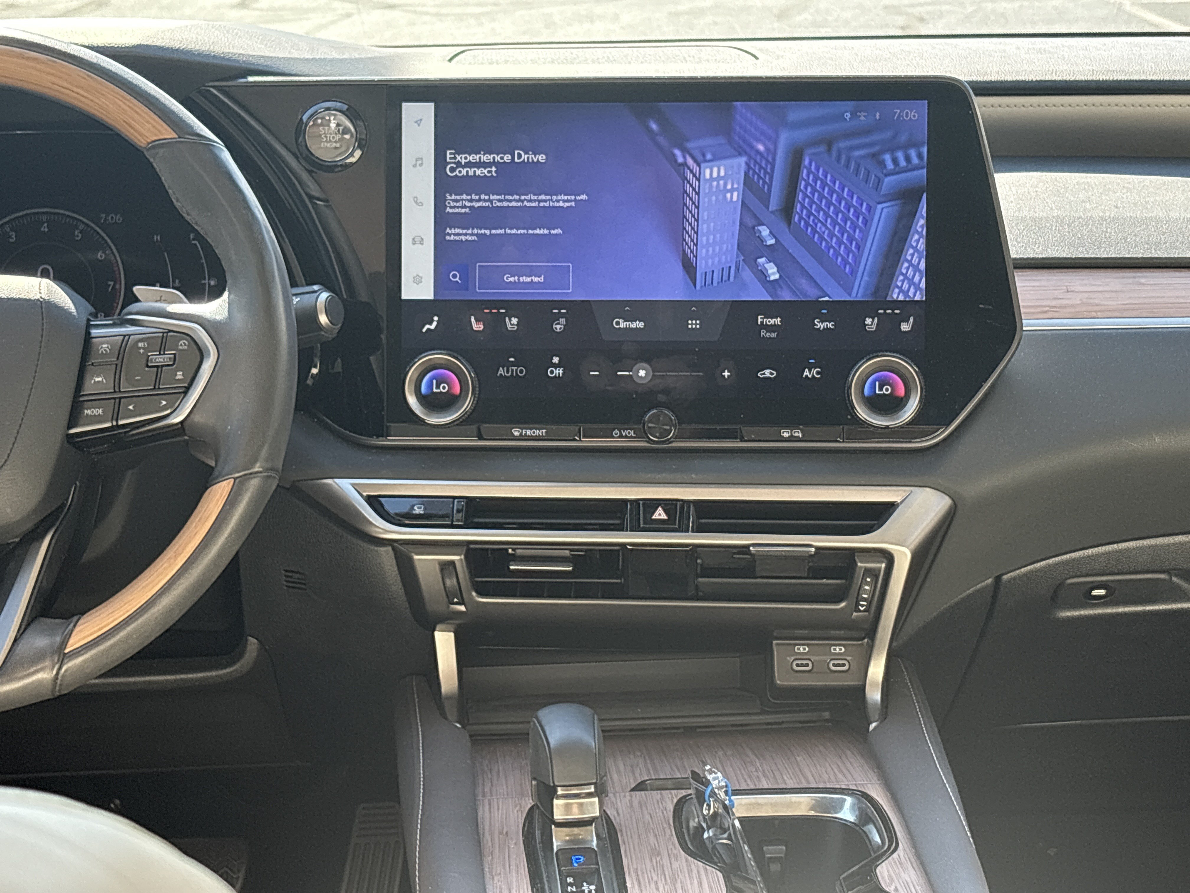 Used 2024 Lexus RX 350 Premium w/ Convenience Package FWD image 30