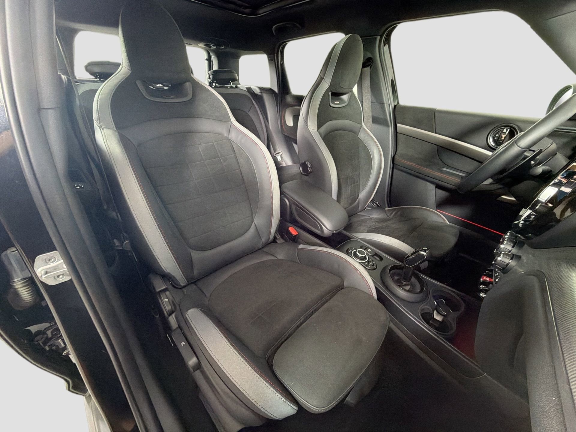 Certified 2024 MINI Cooper Countryman John Cooper Works image 32