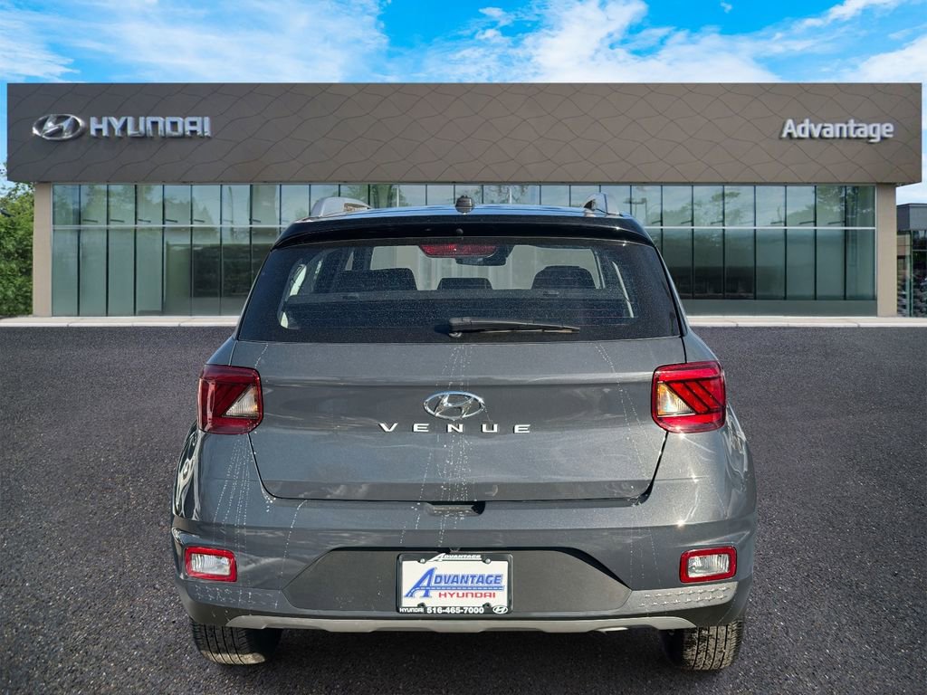 Certified 2024 Hyundai Venue Limited image 6